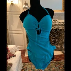 VENUS 1 PIECE CUT OUT BATHING SUIT Sz 12 Like New
